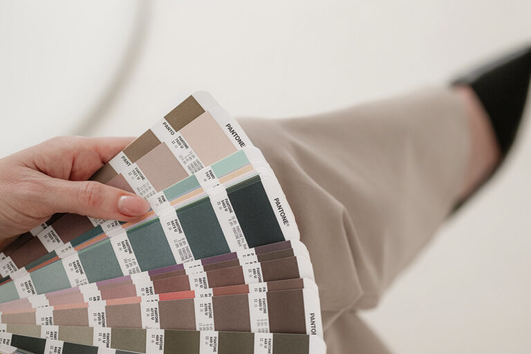Pantone 2026 szín szakmai kiválasztása