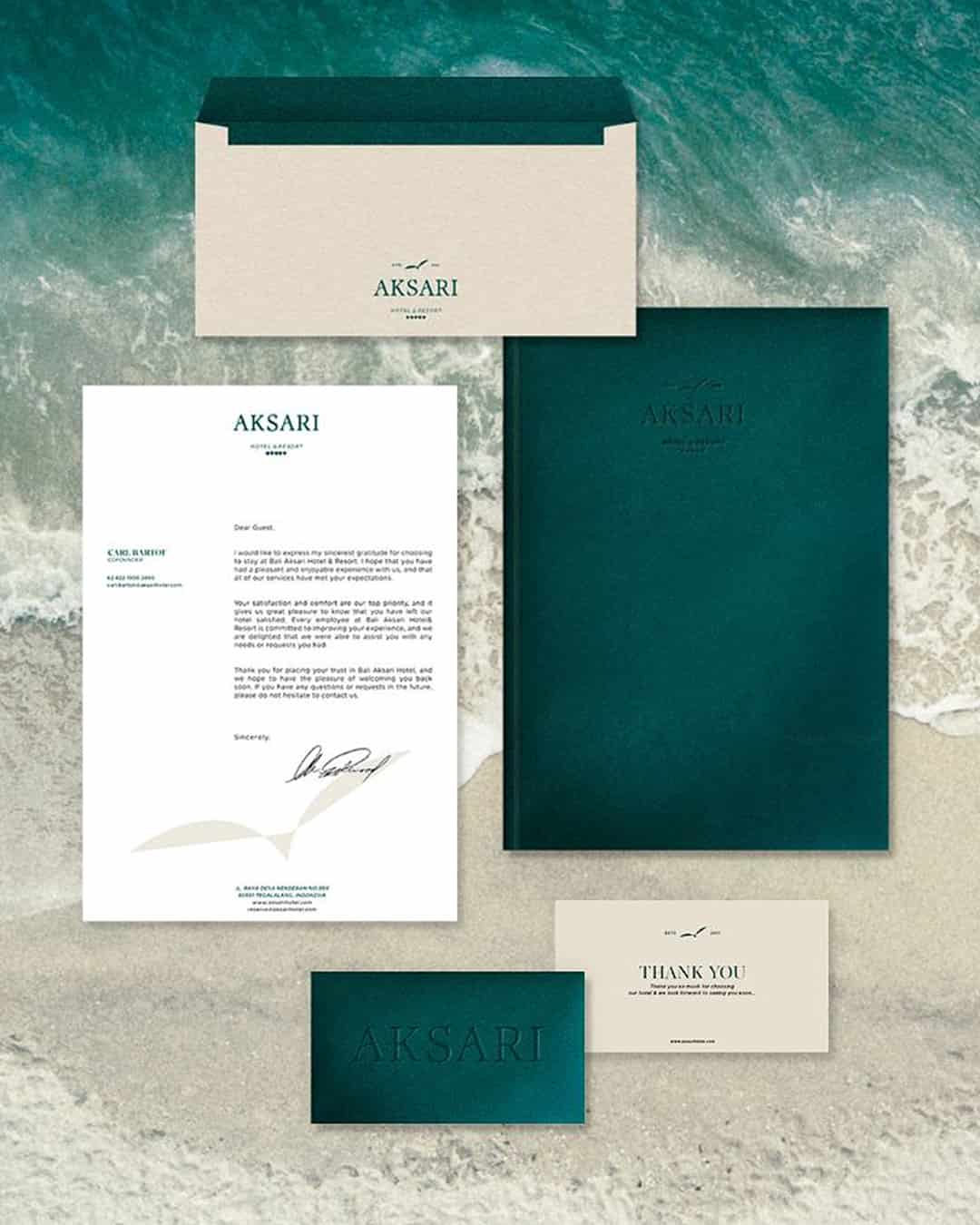 Aksari Hotel & Resort arculattervezés, prémium papír alapú arculati elemek Bali inspirációval