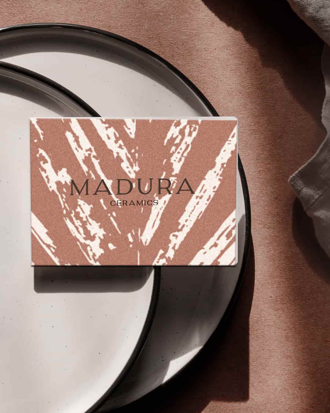 Madura ceramics logótervezés és névjegy