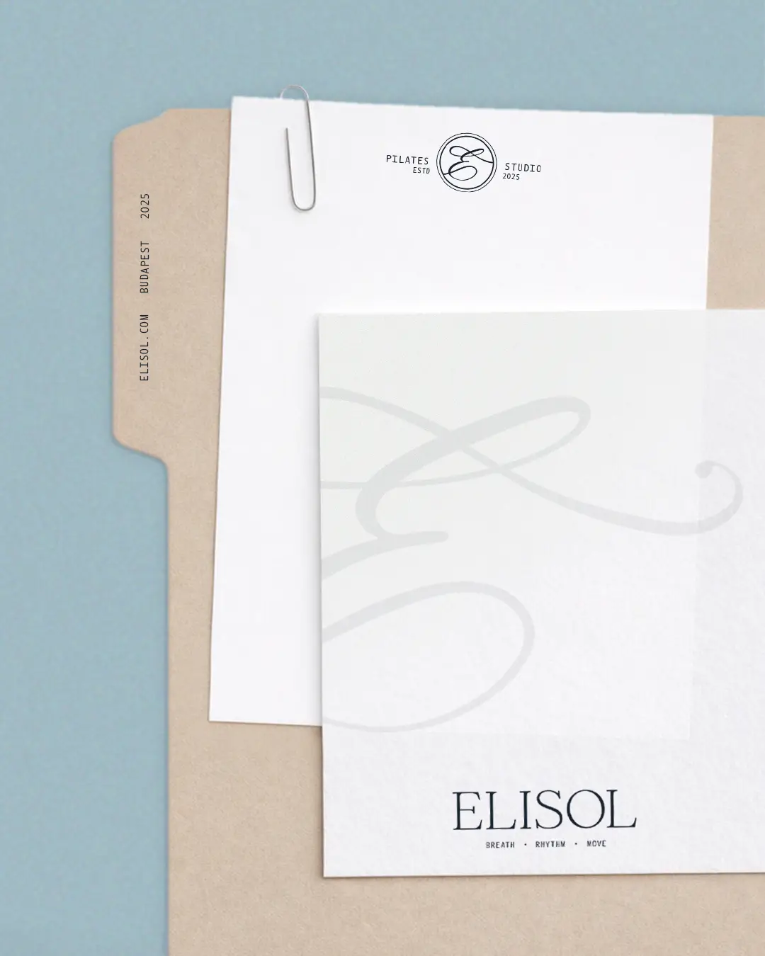 ELISOL pilates stúdió levélpapír és arculati anyagok pilates stúdió márkaépítés projektben