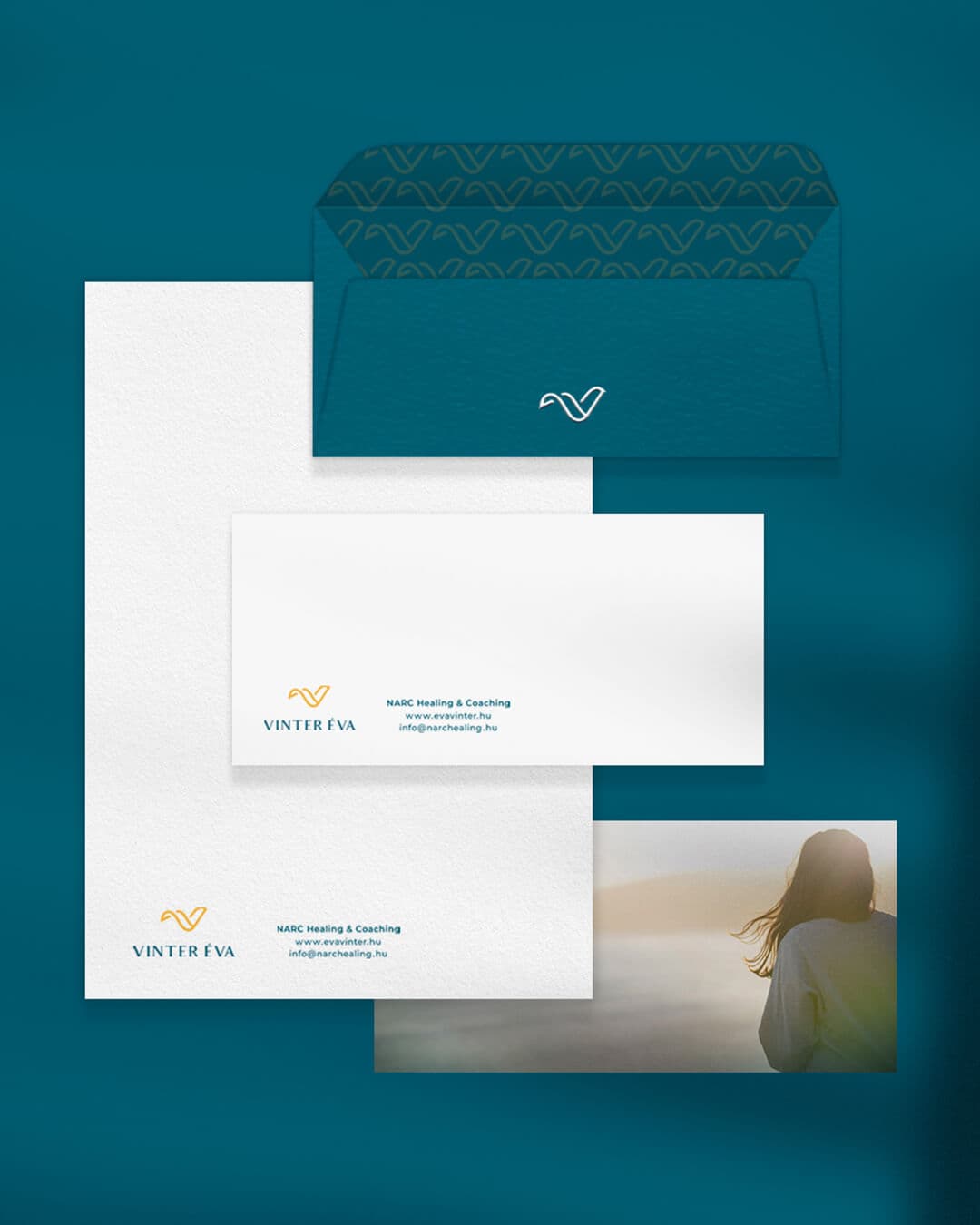 Vinter Éva coaching arculattervezés – névjegy, boríték és nyomtatott brand elemek